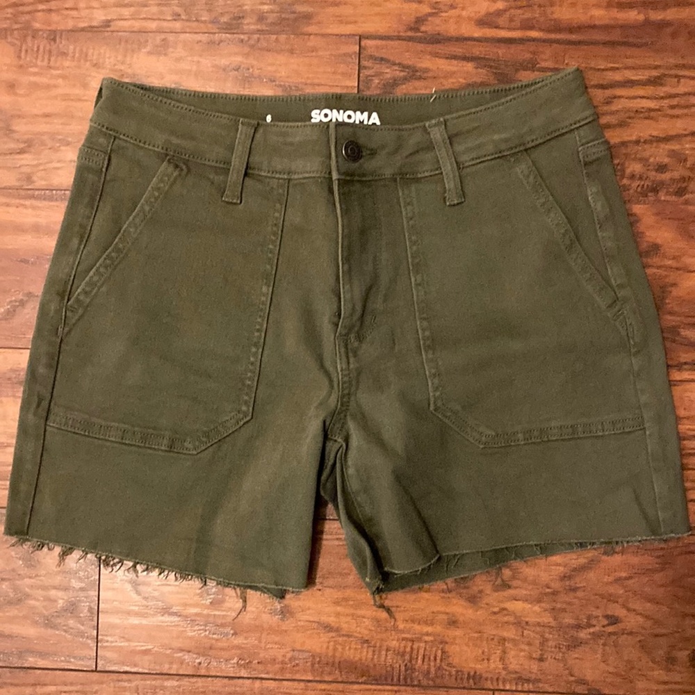 Deep Pocket Shorts
